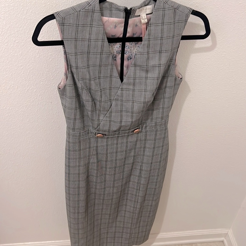Ted Baker grey bodycon dress form fitting